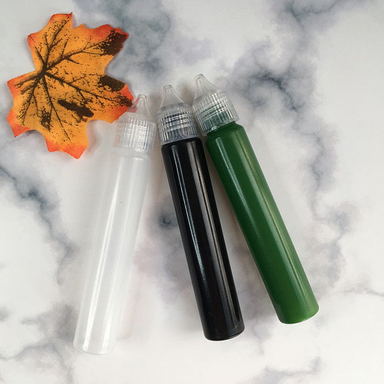 Round Shape Customized Logo E Liquid Bottles In PET Childproof Neck Type Protection