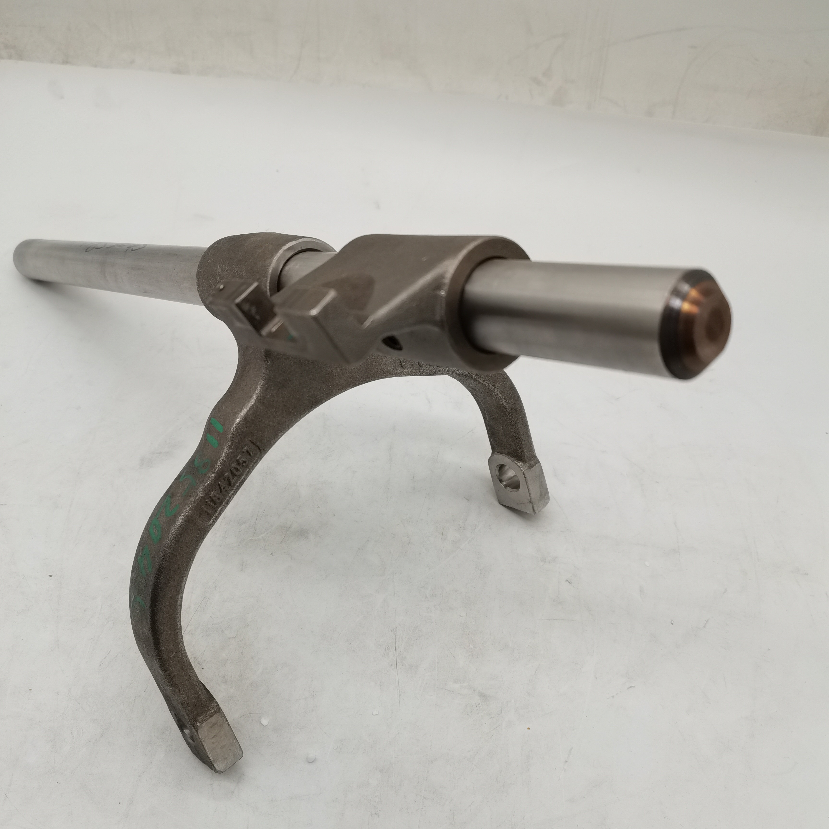 Fast original C12 gearbox 3/4 gear shift fork shaft assembly 11852045 11852053 11852065 11852057