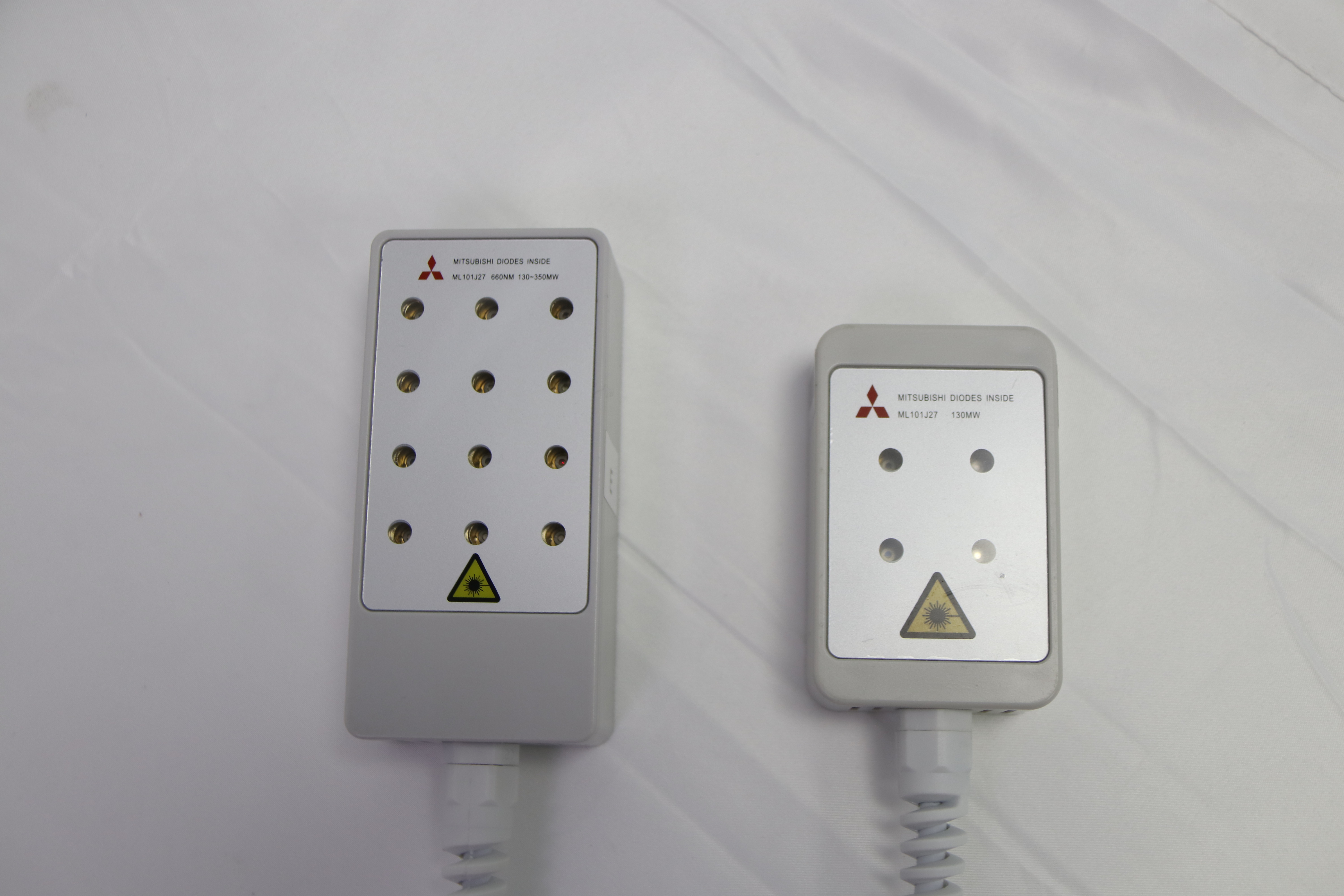 Cellulite Diode Lipo Laser Slimming Machine 12 Pads 350mw 1 Year Warranty