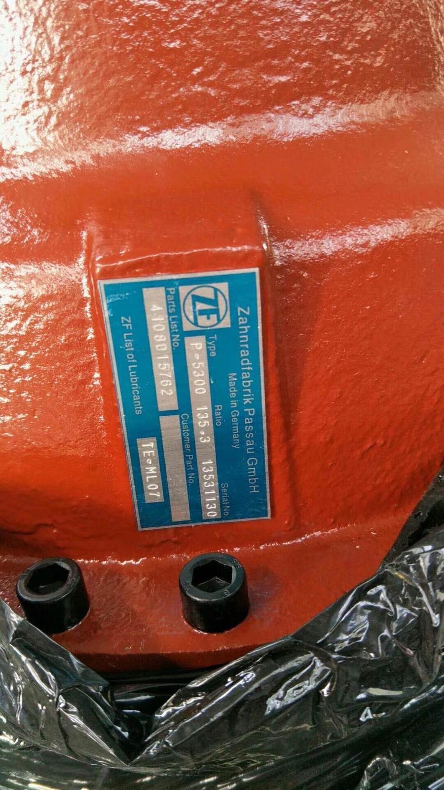 72Nm Torque Mixer Truck Used ZF Transmission Gearbox
