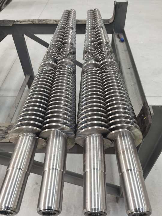 Chrome Plating Conical Twin Screw Extruder Barrel For Pvc Sheet 65/132