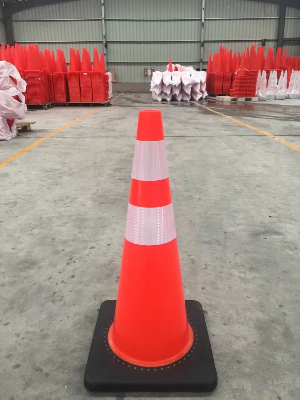Black White Red Traffic Cones 36in Traffic Control Cones Reflective
