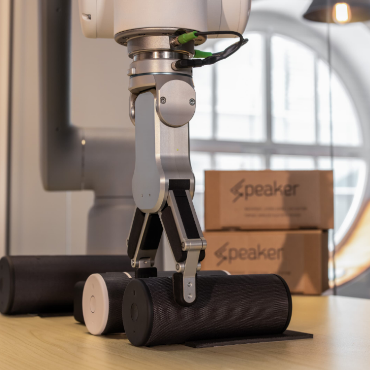 Robotic Arm 6 Axis GoFa CRB 15000 Payload 5kg For Pick And Place Robot As Collaborative Robot