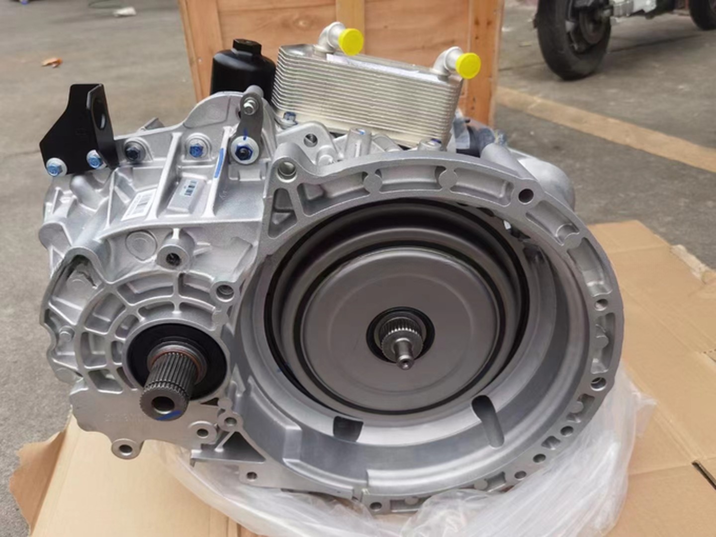 BYD S6 S7 6DT35 Automatic Gearbox Remanufactured 6DT35-4B-1700010