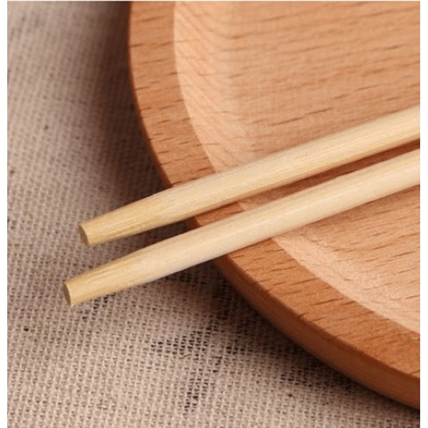 Sharp Tip Bamboo Chopsticks Disposable Customizable for Convenient Use