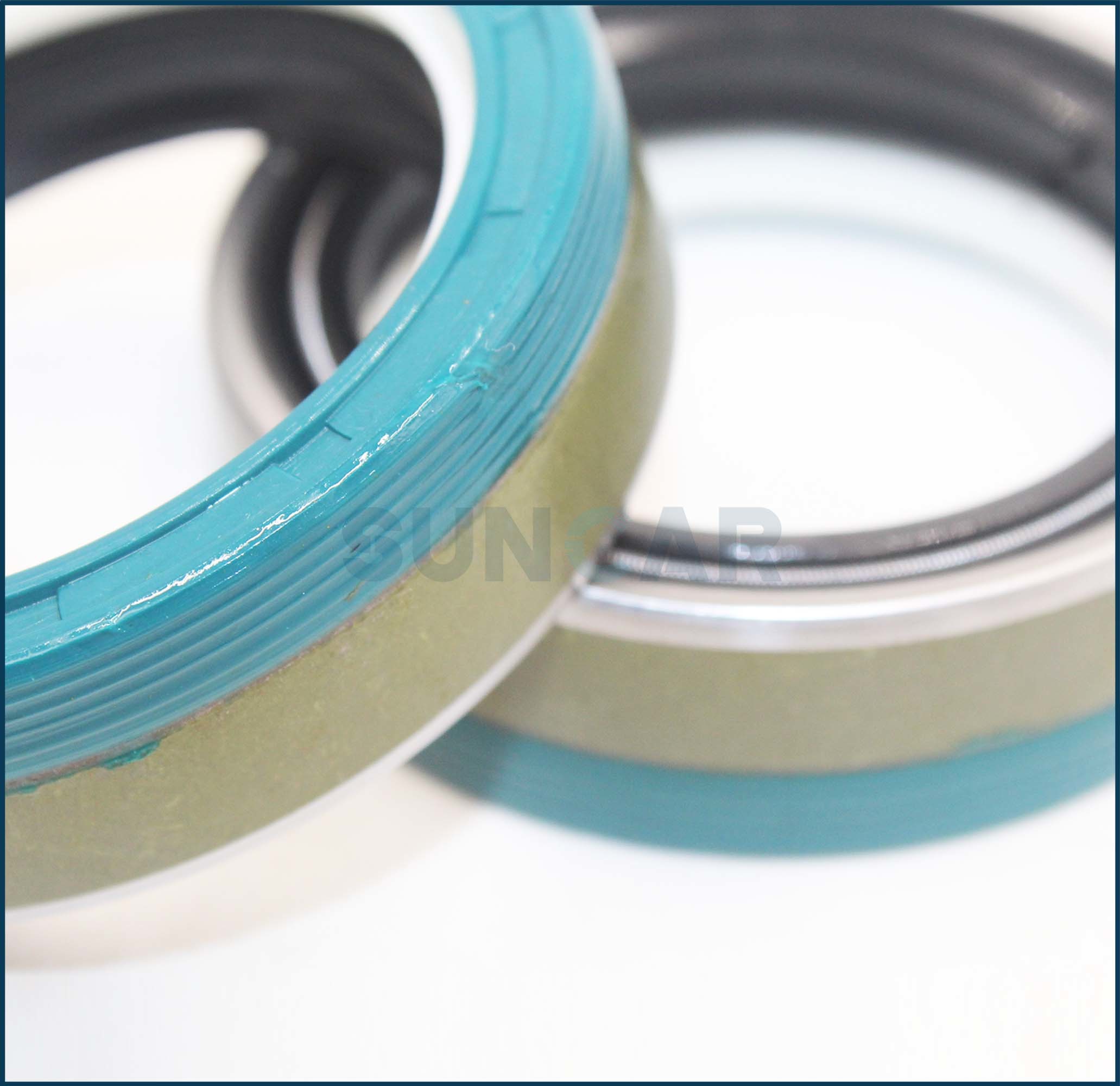 CA0641735 Combi Oil Seal Front Axle Steering Joints For Komatsu Backhoeloader WB142-5 WB146-5 WB156-5 WB91R-5 WB91R-5E0