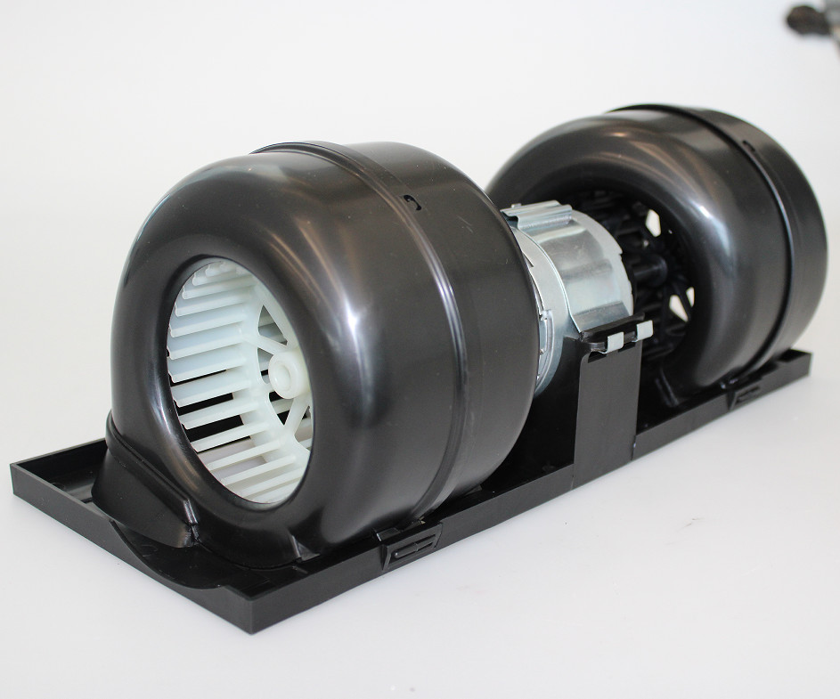 Black Sinotruk HOWO Air Blower Motor A7 Truck Ac OEM AZ1630840014