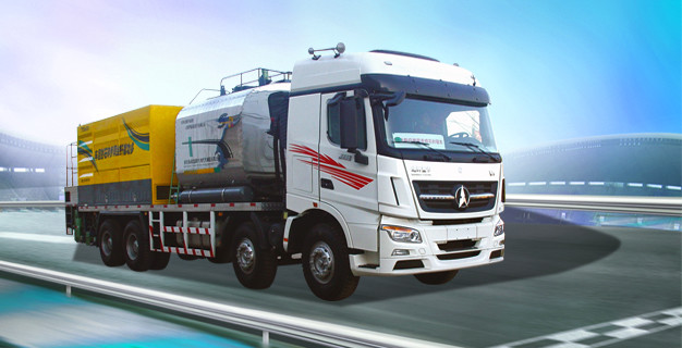 BEIBEN 8.5m3 Asphalt Tank Road Maintenance Equipment 12m3 Hopper Capacity / Synchronous Chip Sealer Truck