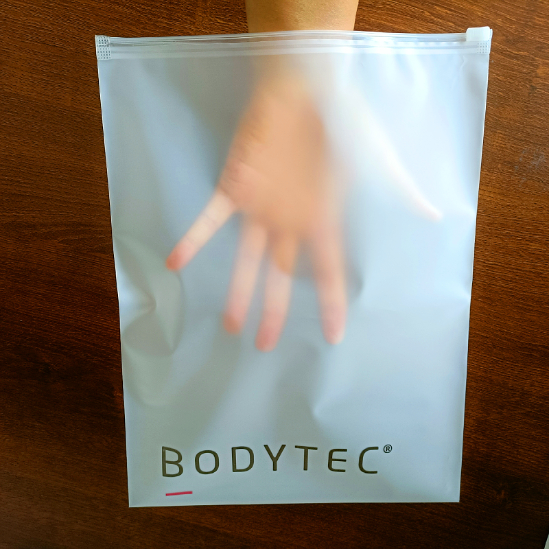 Custom Low MOQ Plastic Zipper Bag Shrink Bag for Clothing Zipper Frosted