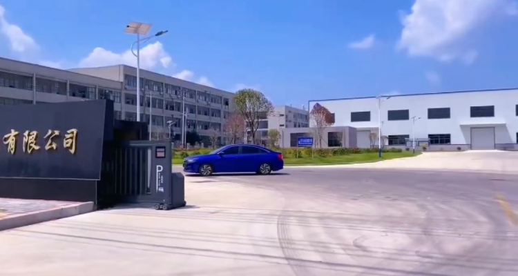Hot Selling Touchless Security Garage Aluminum Automatic Sliding Gate Safety Front Gate