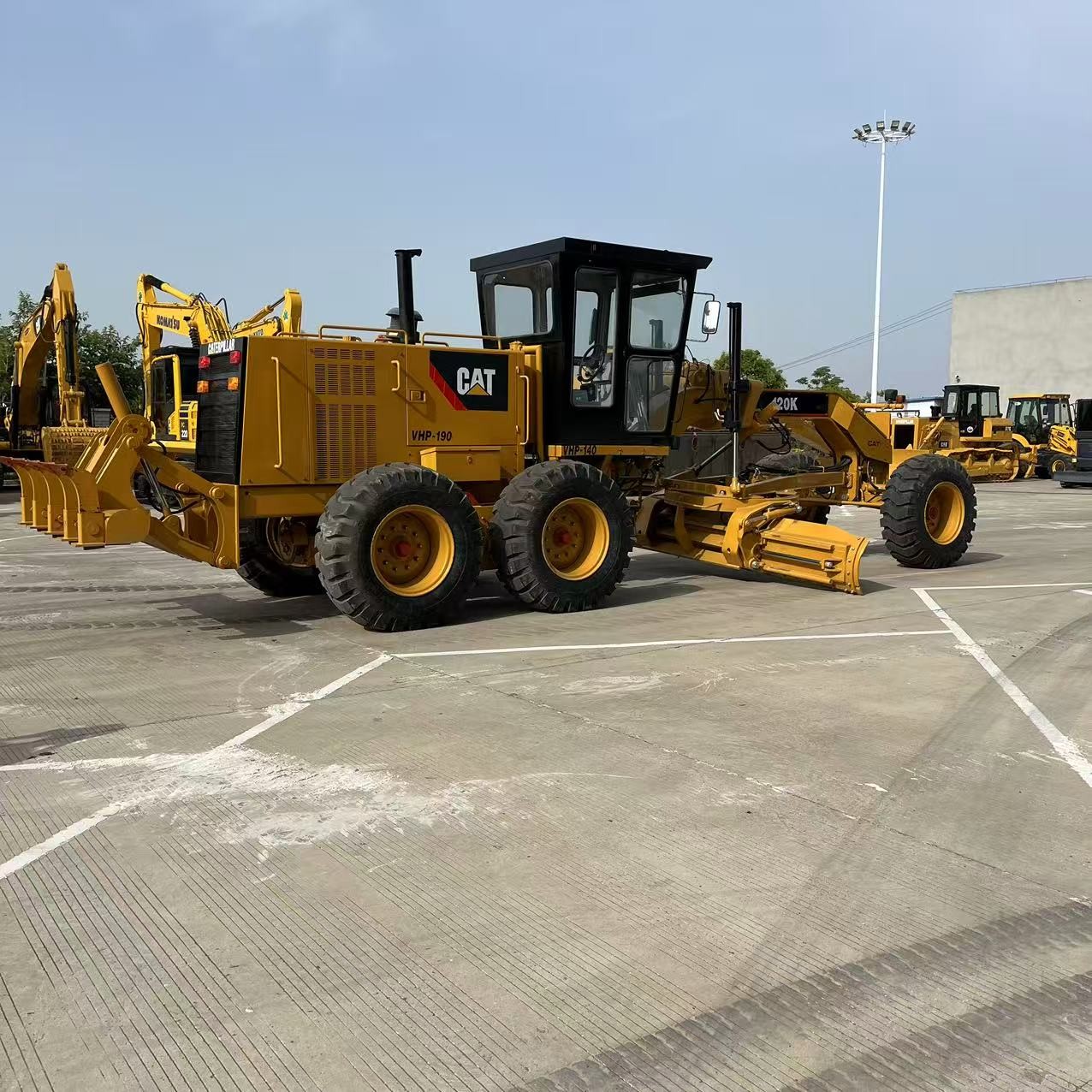 Used Caterpillar 120k Motor Grader in High Quality Strong Engine Secondhand Grader