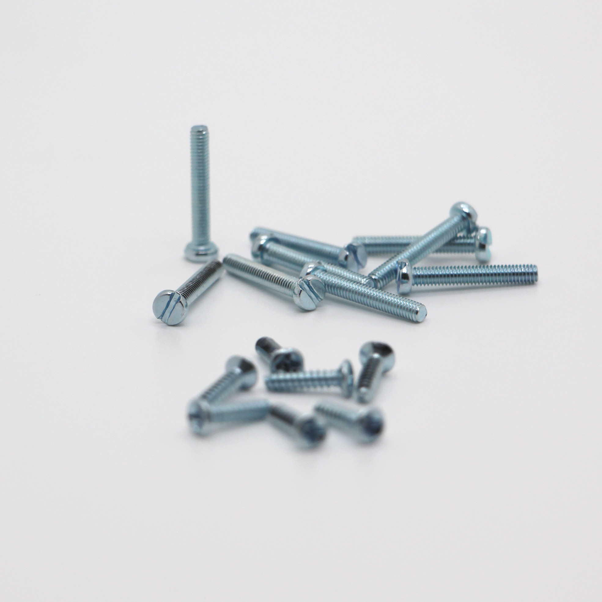 M1.0 Stainless Steel Flat Head Screws For Aircraft Interior High Safety Customized Service