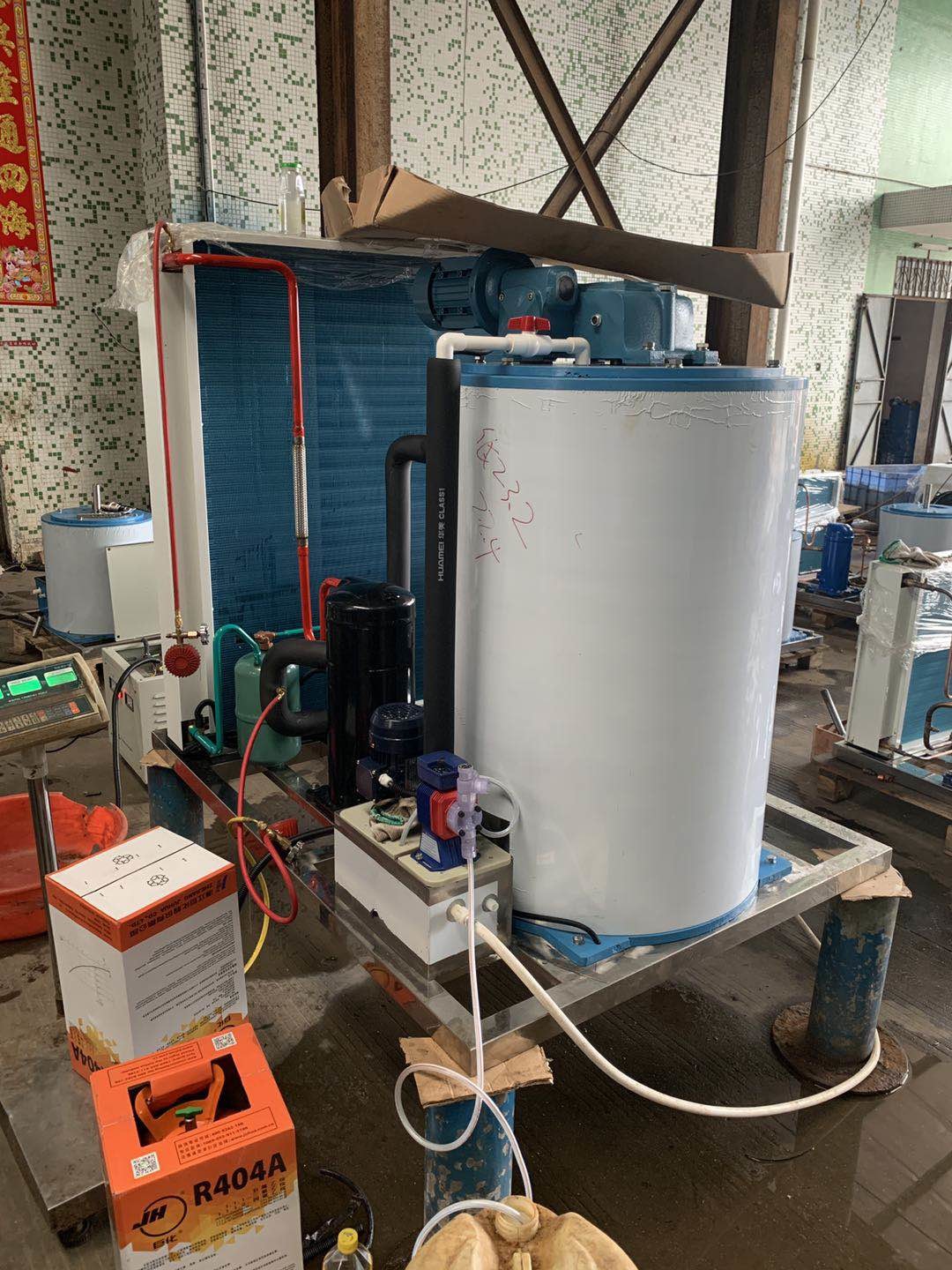PLC Program Flake Ice Maker Making Machine With 1 Ton / Day For Fish