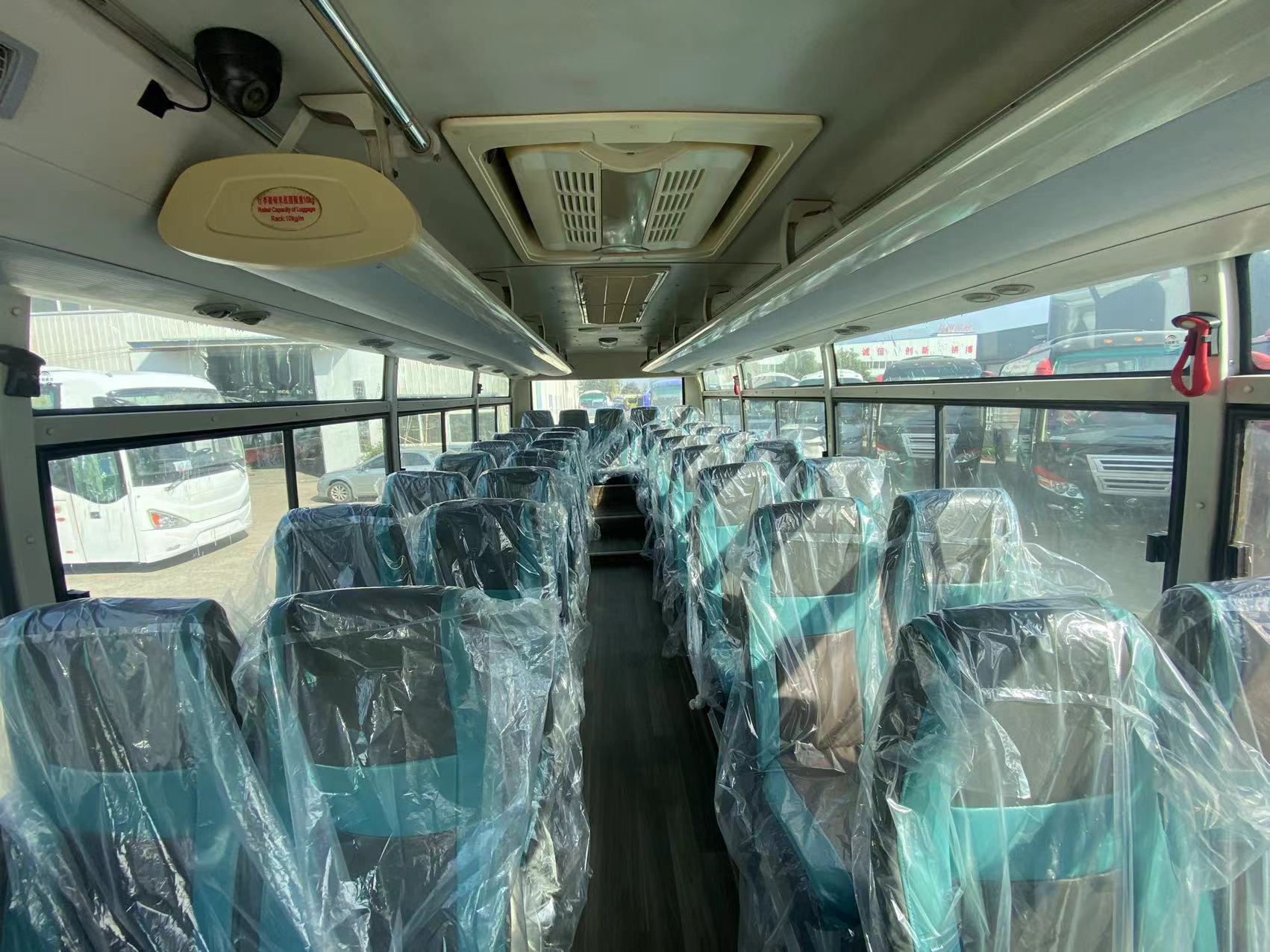 Left Hand Drive 45-46 Seater Used Coach Buses with 6-8L Engine Capacity