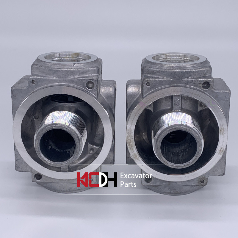 E320 / 323 / 324D excavator parts 1G-8878 hydraulic filter 1G8878 aluminum base, suitable for air filter assembly