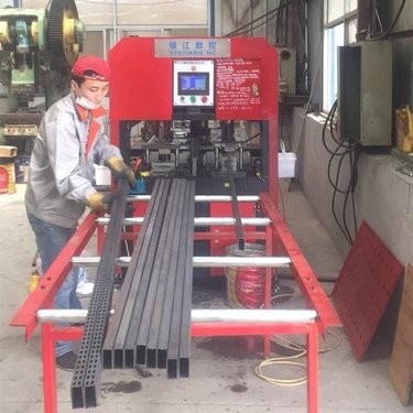 380V 4mm Automatic Shelf Punching Machine Electric
