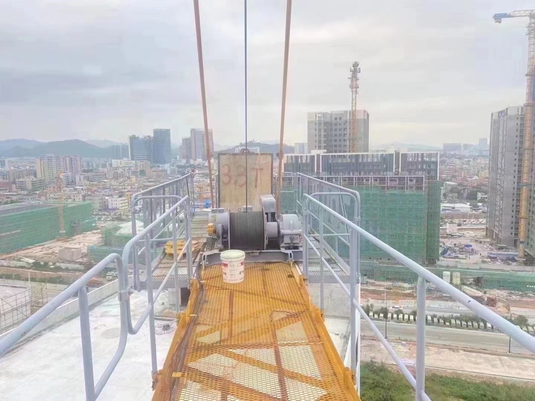 17 Years Zhonglian Second-Hand Tower Crane for Sale