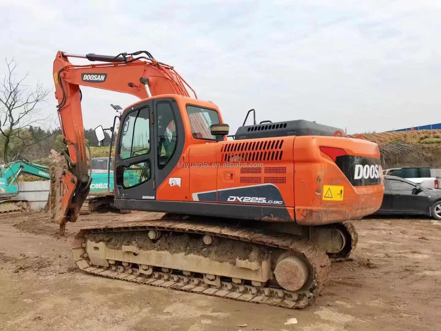 22T Second Hand DOOSAN DX225LC-9C Excavator Energy-Saving and Suitable for Crushing