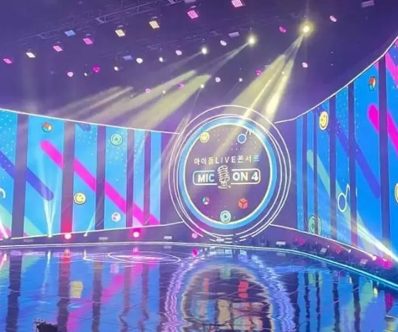 Full Color LED Display P4 Rental LED Video Display SMD2121 Three Years Warranty