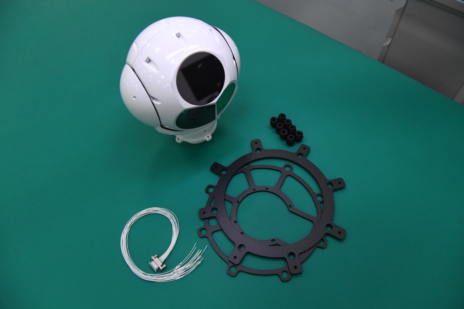 Gyro Stabilized Electro Optical Infrared Systems UAV Sensor With LRF