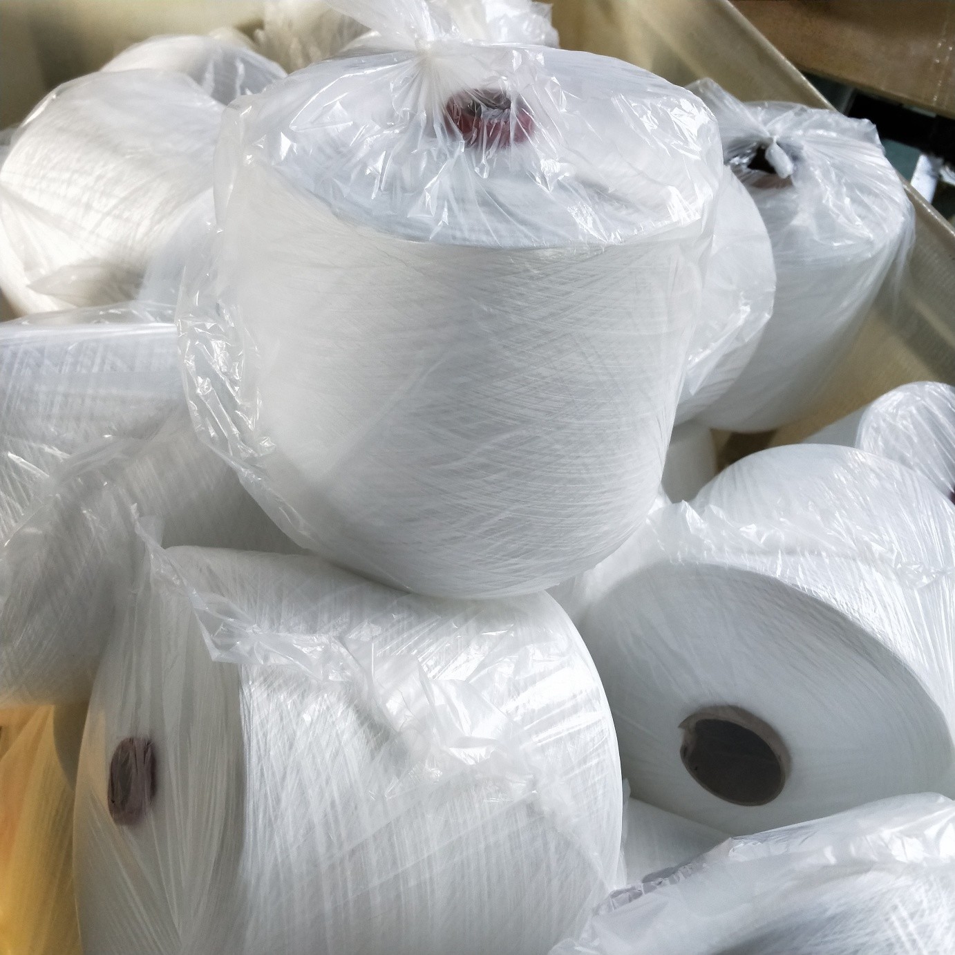 Recycled Spun Polyester yarn with GRS certificate 20S