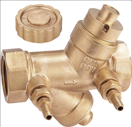 1616 Magnetic Lockable Brass Balance Valve with Stemhead Round Patterned and Bottom Built-in Strainer & Meter Outlet
