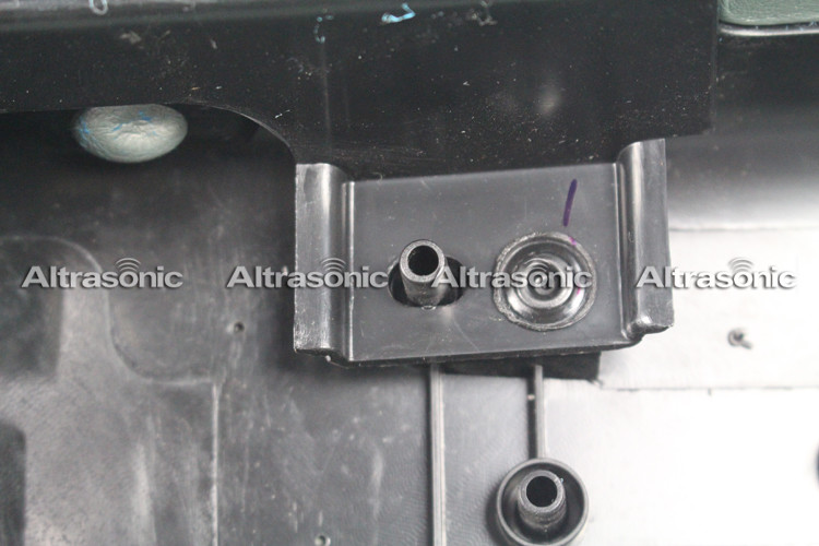 Digital Ultrasonic Spot Welding Machine / Portable Spot Welding Equipment