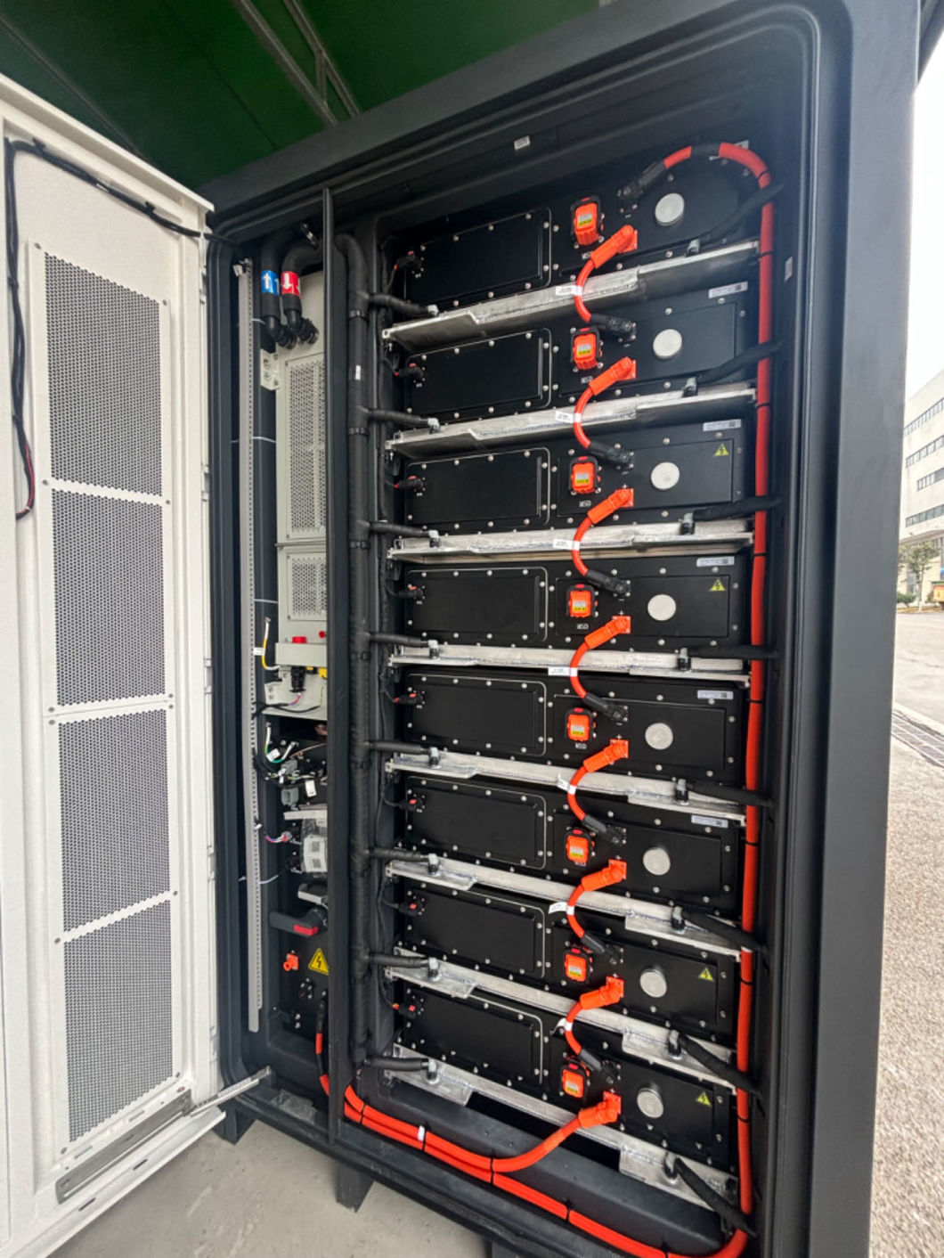 LiFePO4 Battery Cell 280ah for Industrial and Commercial Energy Storage System