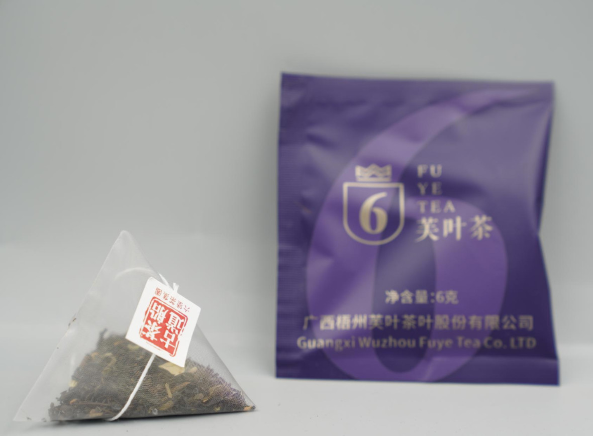 Loose Tea Leaves Packaging Machine Nylon Triangle Tea Bag Packing Machine