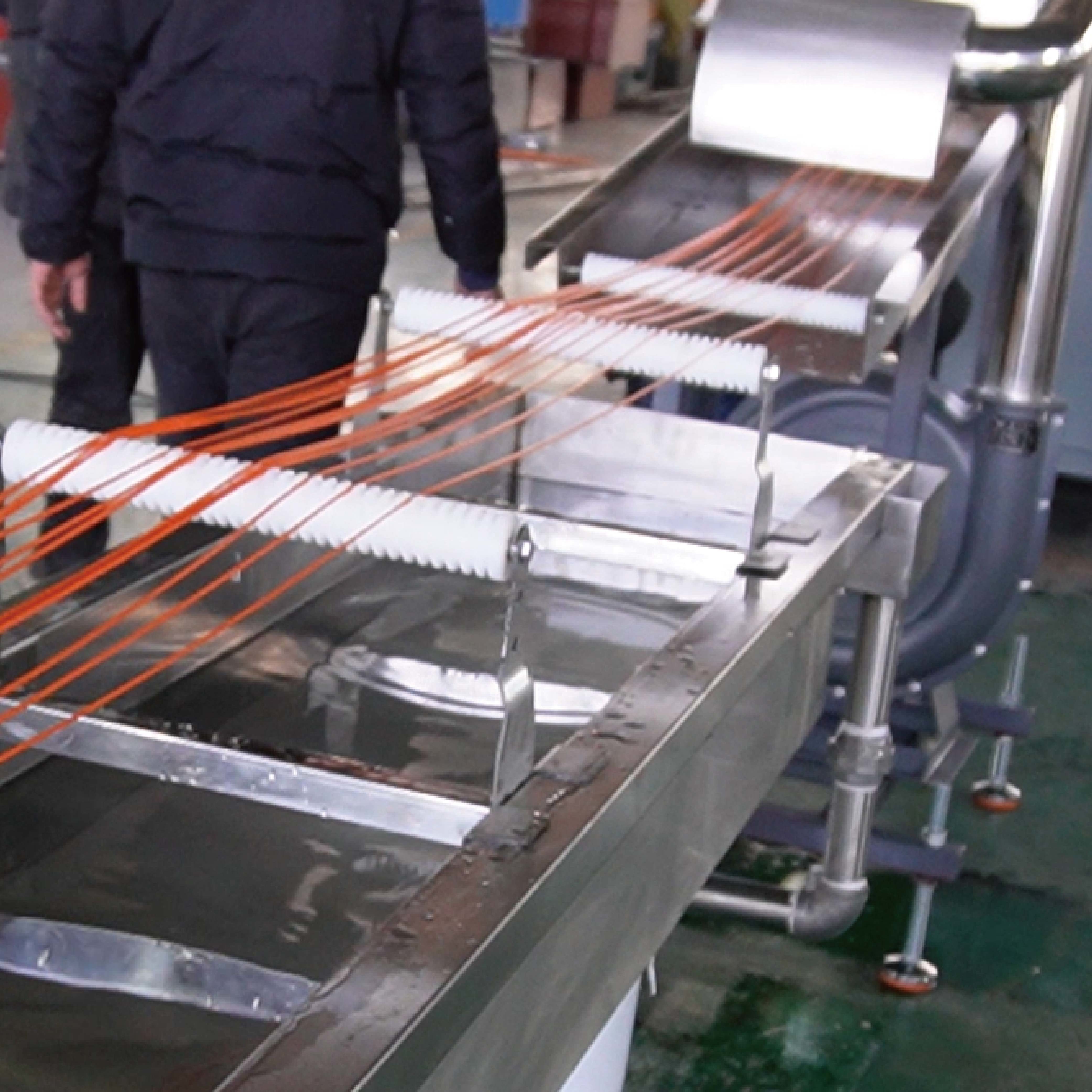 Extruder Water Cooled Strand Pelletizing System For Modified PP PE Masterbatch Filling