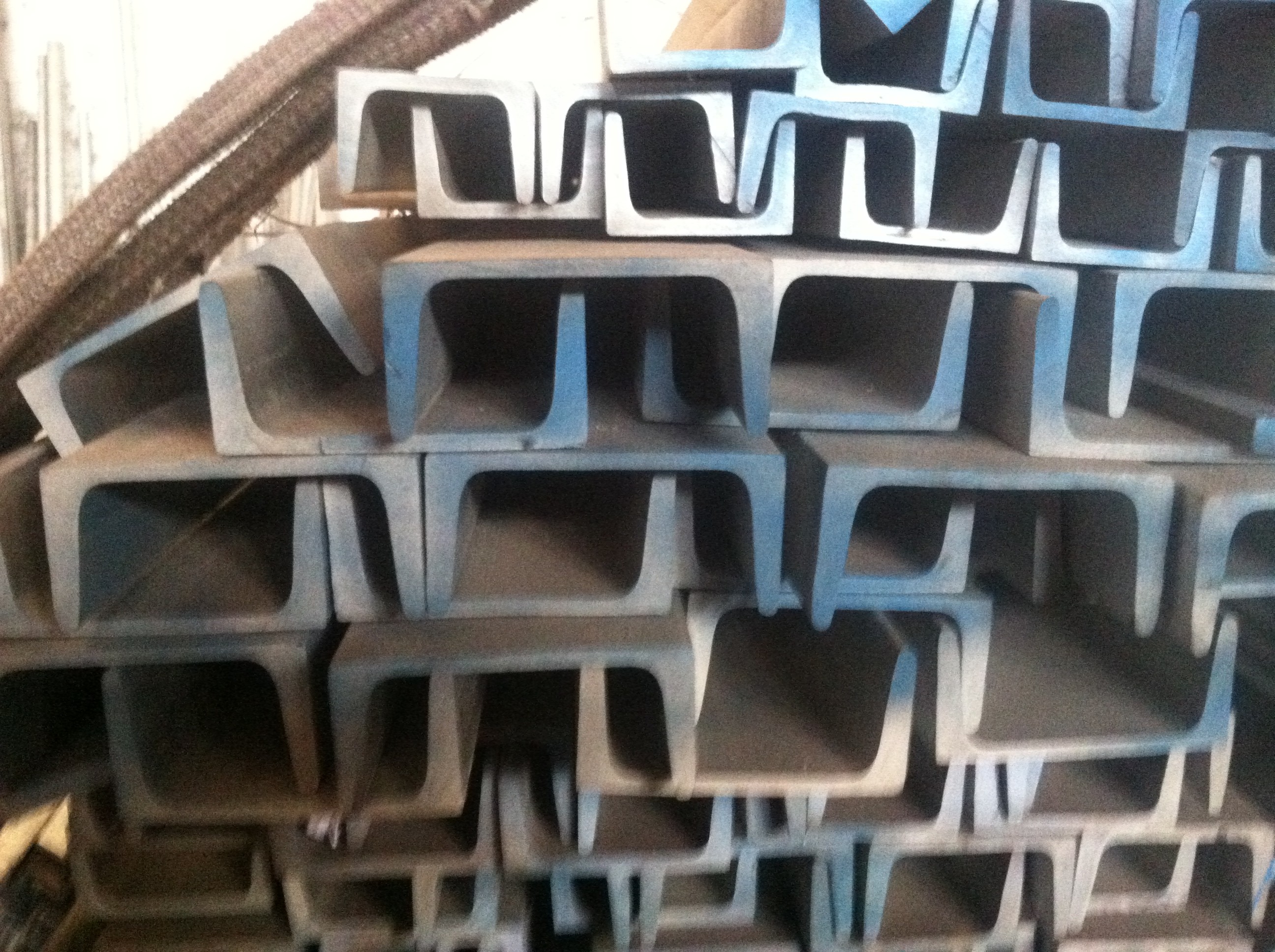 Hot Rolled Stainless Steel U Channel Bar 316L Channel Bar NO.1/Bright Polished Surface Stainless Steel Channel Iron316