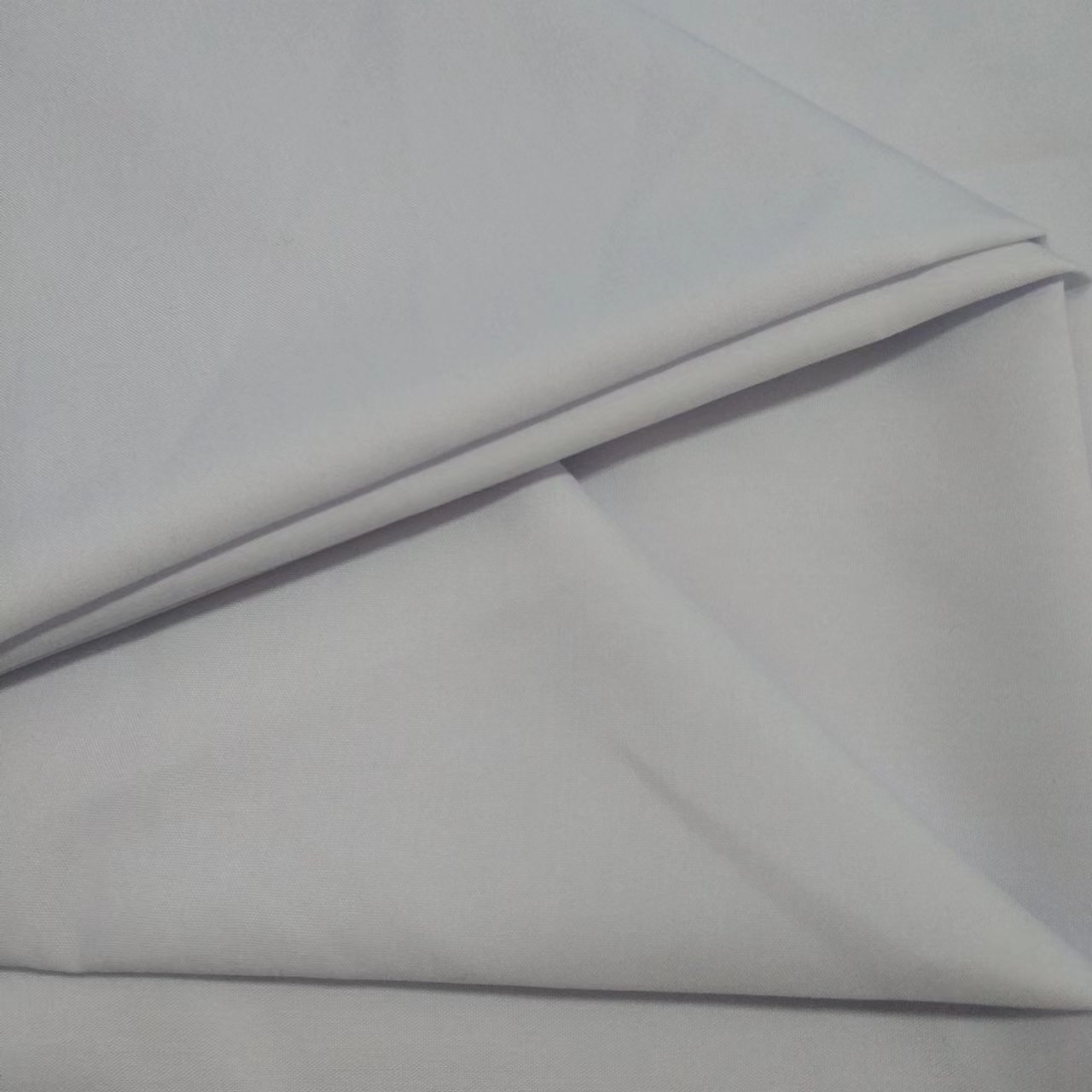 Direct Double Fold Packing Super Soft 100% Polyester Fabric Woven 32*150D for Thobe