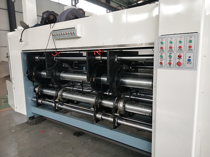 Lead Edge Feeding 4 Color Flexo Printer Slotter Die Cutter Machine