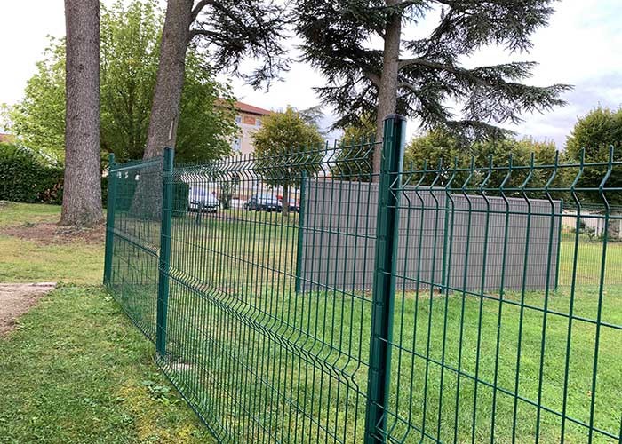 Triangle Bend 3d Curved Welded Wire Fence Panels