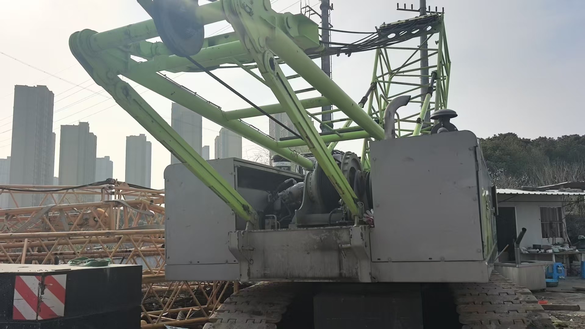 ZOOMLION Official 85 Ton Mobile Crane ZCC850H Used Crawler Cranes with 35t Maximum Lifting Weight