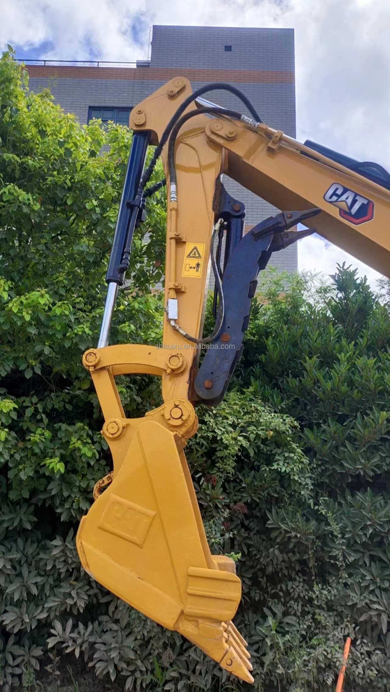 EPA used mini excavator 1ton 3ton 5ton CAT301.7 CAT303 CAT303E CAT305 Cheap mini digging machine used CAT303