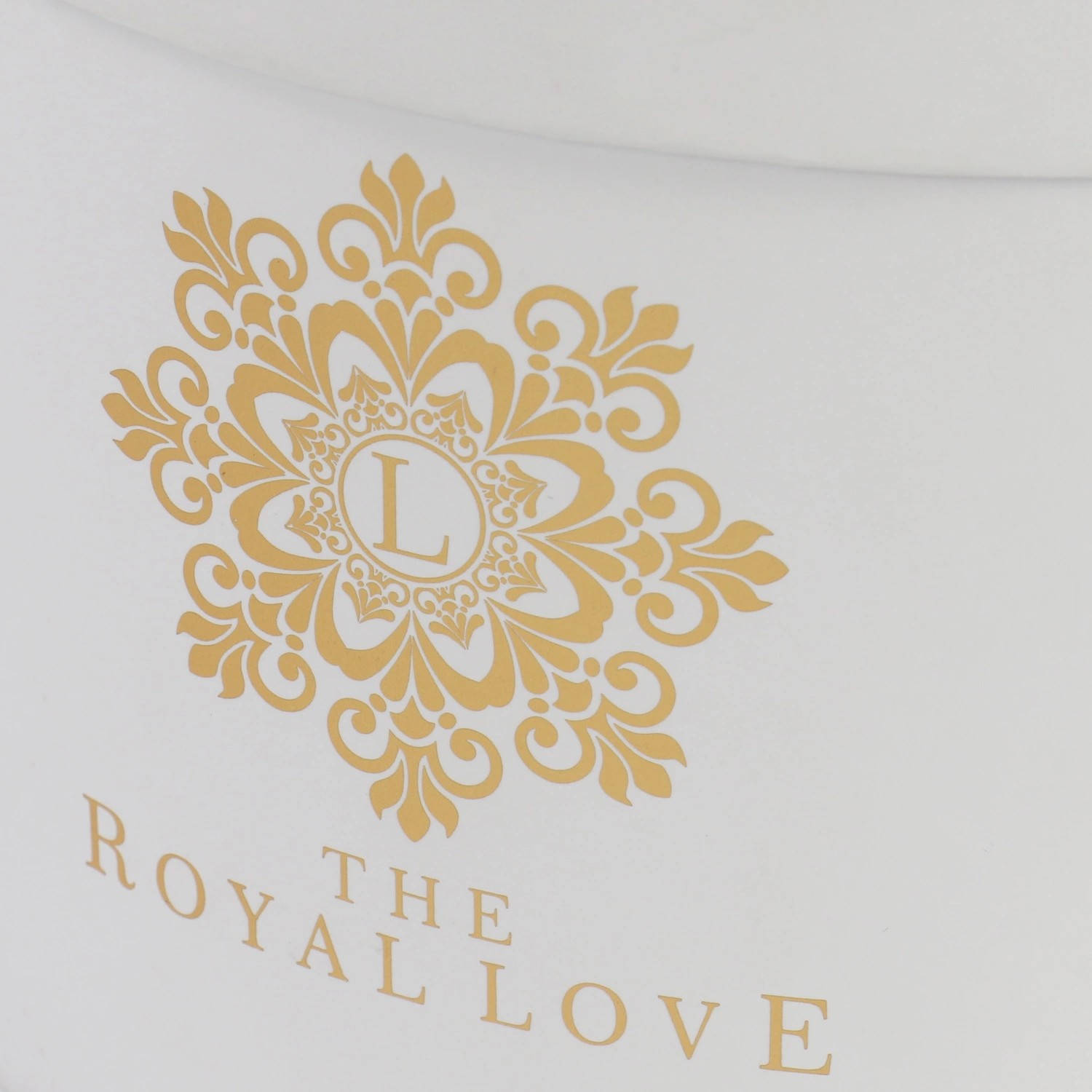 Round design luxury cardboard paper flower hat gift box for roses packaging with custom logo