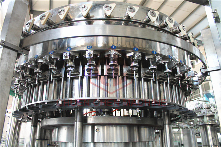 Gravity Carbonated Drink Filling Machine For Plastic Bottle Pet Bottle