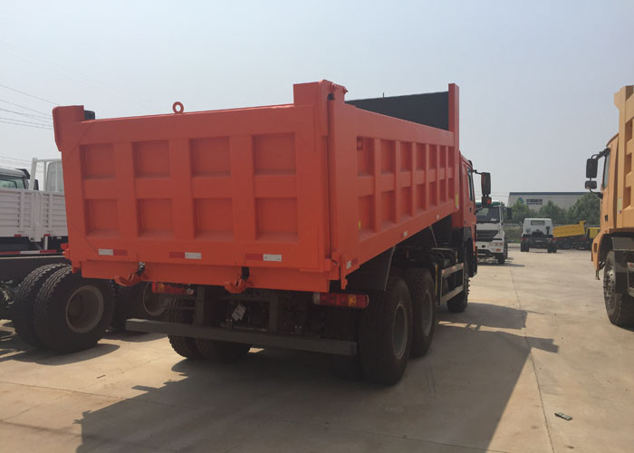 371HP 10 Wheeler Dump Truck Capacity 30 - 40 T 75 Km/H Low Fuel Consumption
