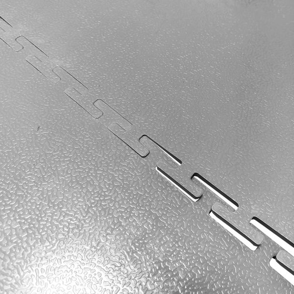 Industrial / Cleanroom Conductive PVC Vinyl Floor Tile Removable Interlocking Floor Tiles