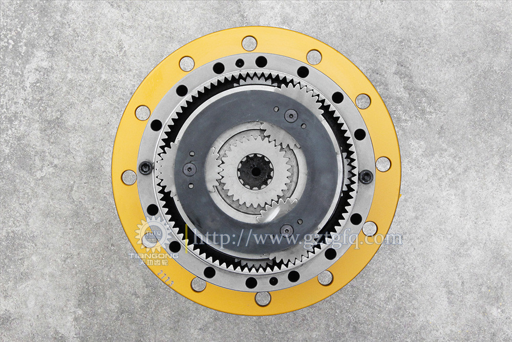 R200-5 Excavator Swing Gearbox Reduction Assy For Construction Machinery SA7118-52101