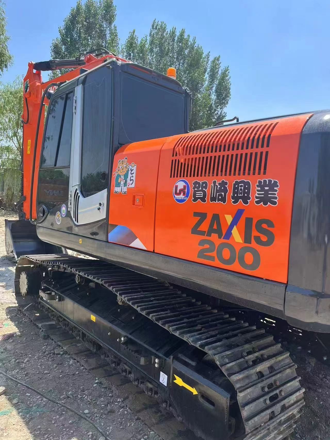 Hitachi ZX200-3 Excavator 20 Ton Tracked Excavator That Has Been