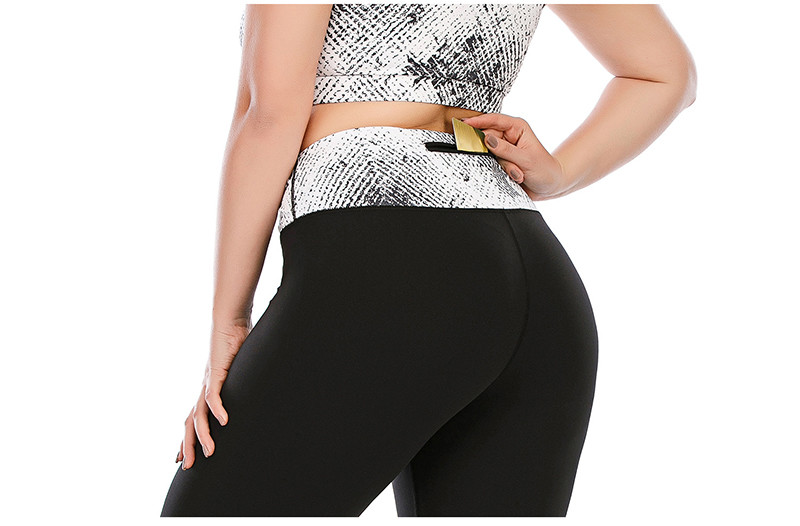Snakeskin Printing Big Cup Yoga Sets 82% Nylon Gym Sports Bra And Leggings Set