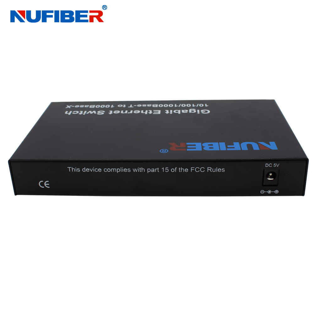SM Dual Fiber Four Port Ethernet Switch Auto Negotiation Function Fiber Ethernet Switch