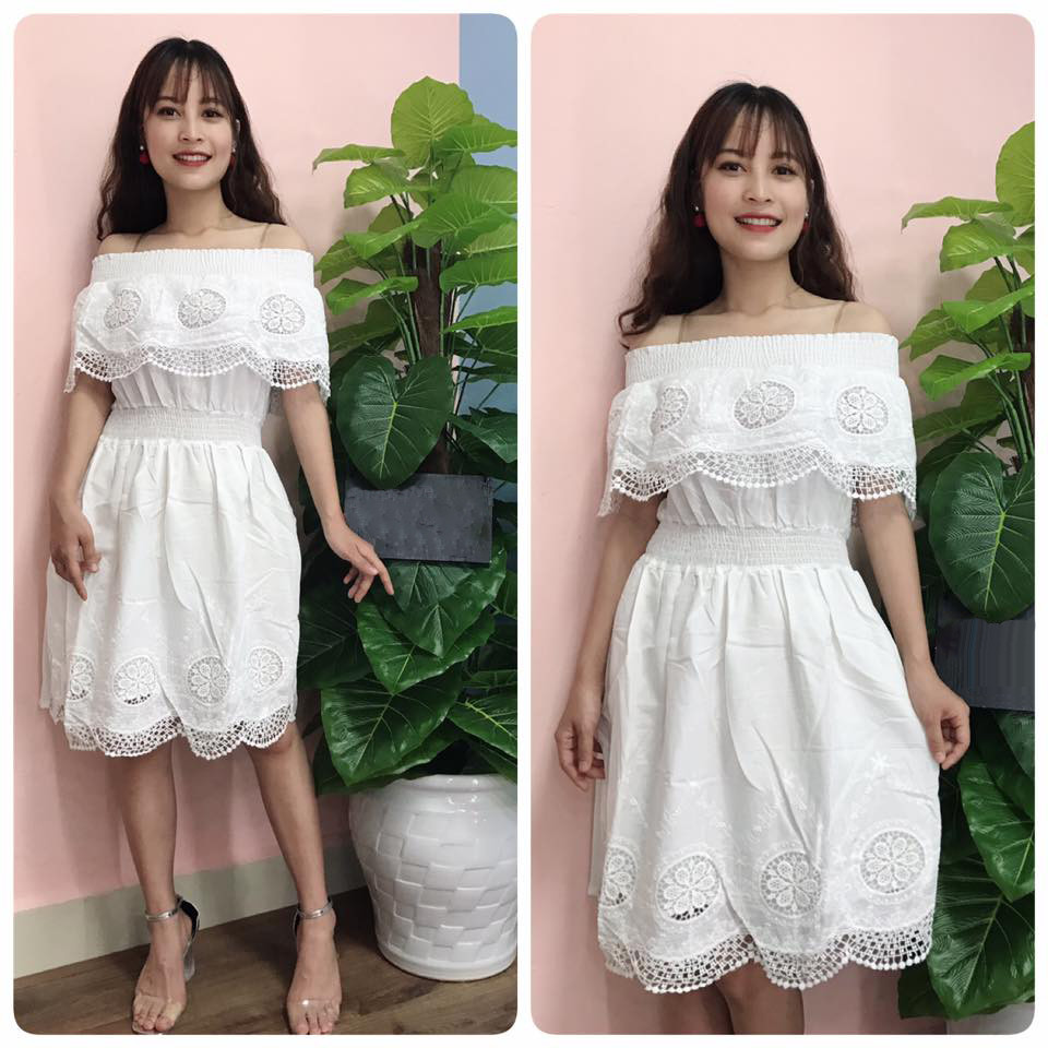 Cotton Eyelet Embroidered Lace Fabric Free Azo Dyeing Retro Hollowed Flower