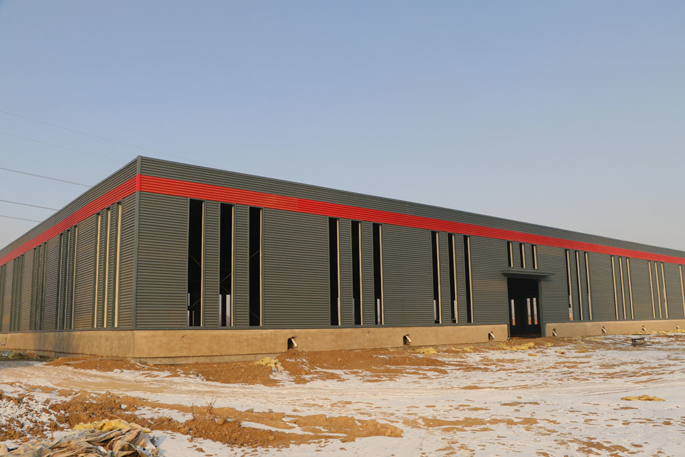 Customized Prefabricated Engineered Steel Structure Workshop Warehouse Hangar Showroom Supermarket Building Construction