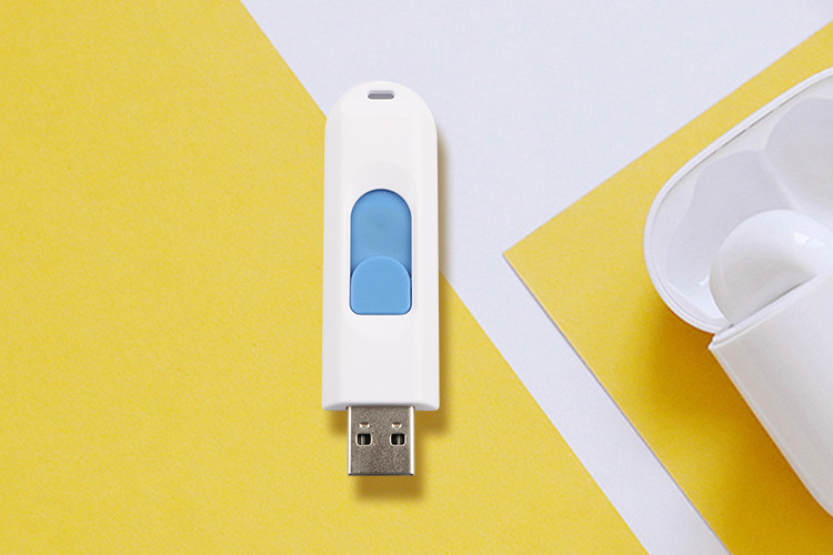 USB 3.1 Plastic USB Stick With Rubber Oil Body Plug And Play Memory 8G