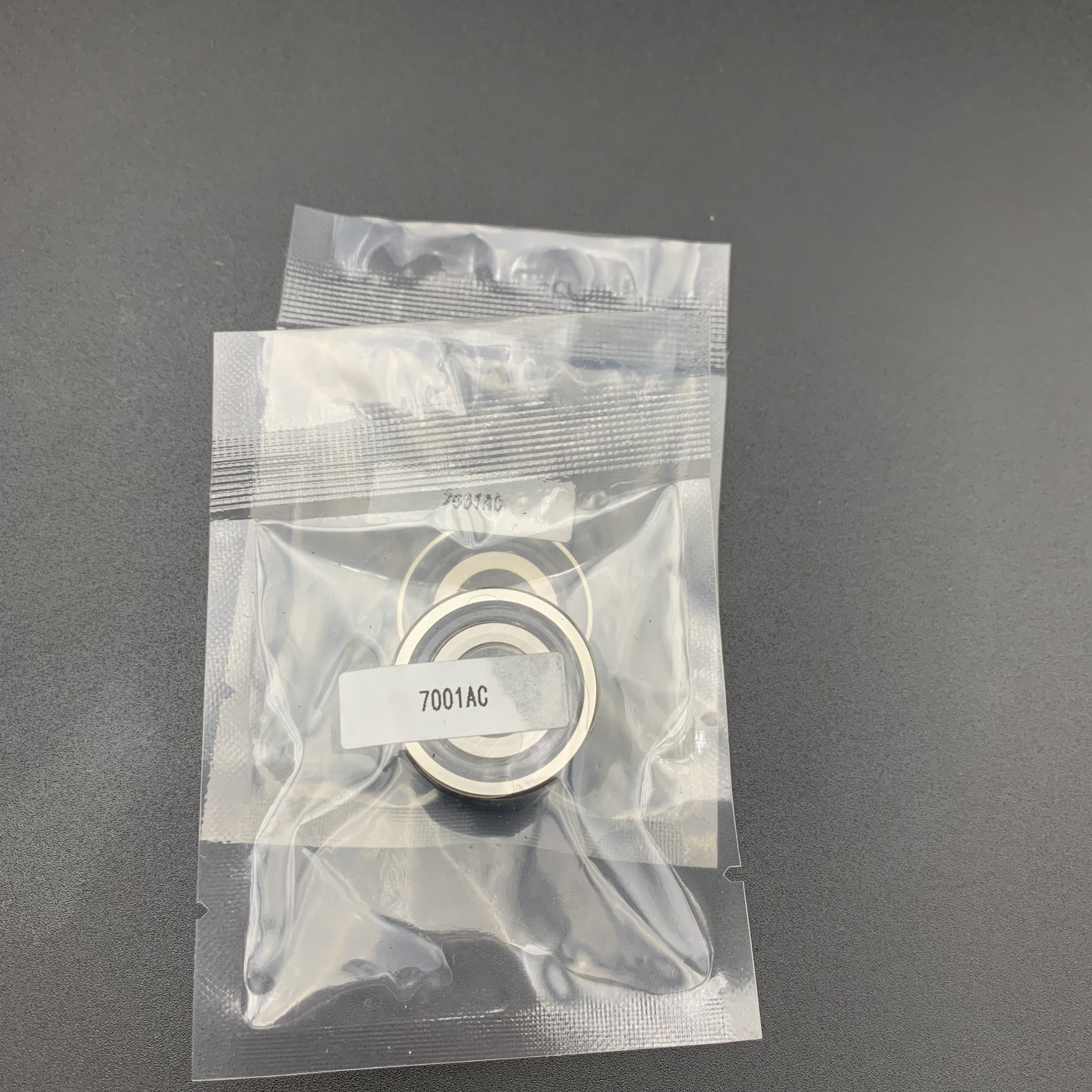 7001AC Precision Ball Bearings Single Row 12X28X8mm CNC Spindle Ball Bearing