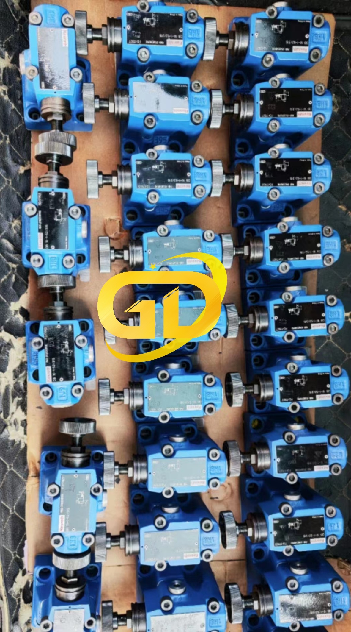 Relief Oil Hydraulic Throttle Valve DB10-1-52/35 ODM Hydraulic Flow Valve