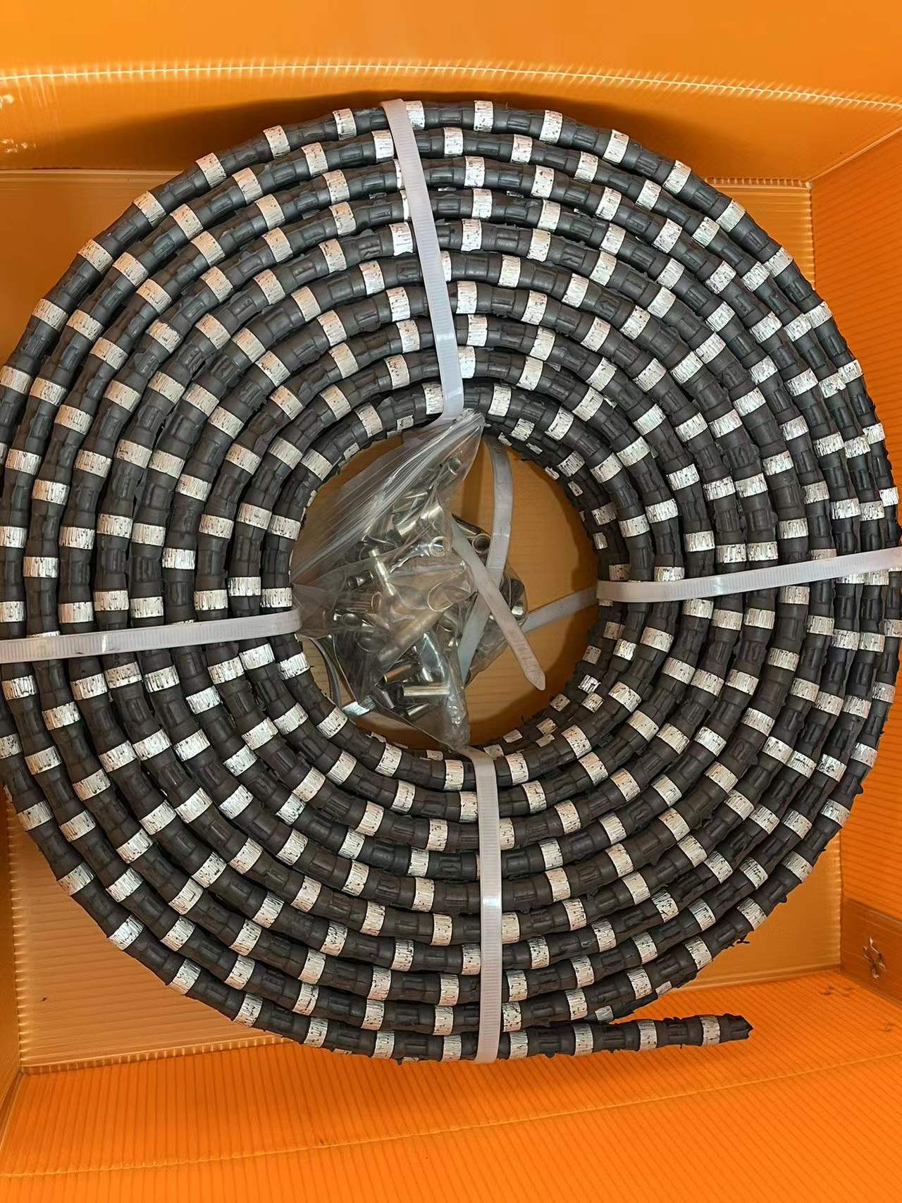 32mm Rebar Cutting Diamond Wire for Reinforced Concrete Wire Saw in Brazil Market